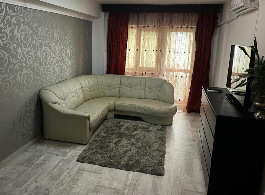 Alfredo Apartament Бузэу Экстерьер фото